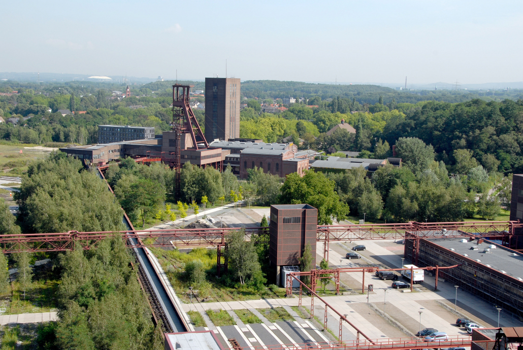 Viel Grün - Blick über die Zeche Zollverein