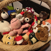 Teddys und andere Kuscheltiere